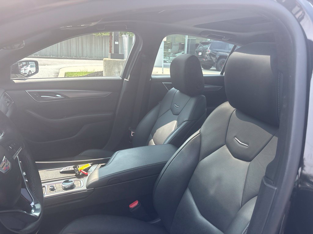 Used 2025 Cadillac CT5 Premium Luxury w/ Sun And Sound Package AWD/4WD image 33