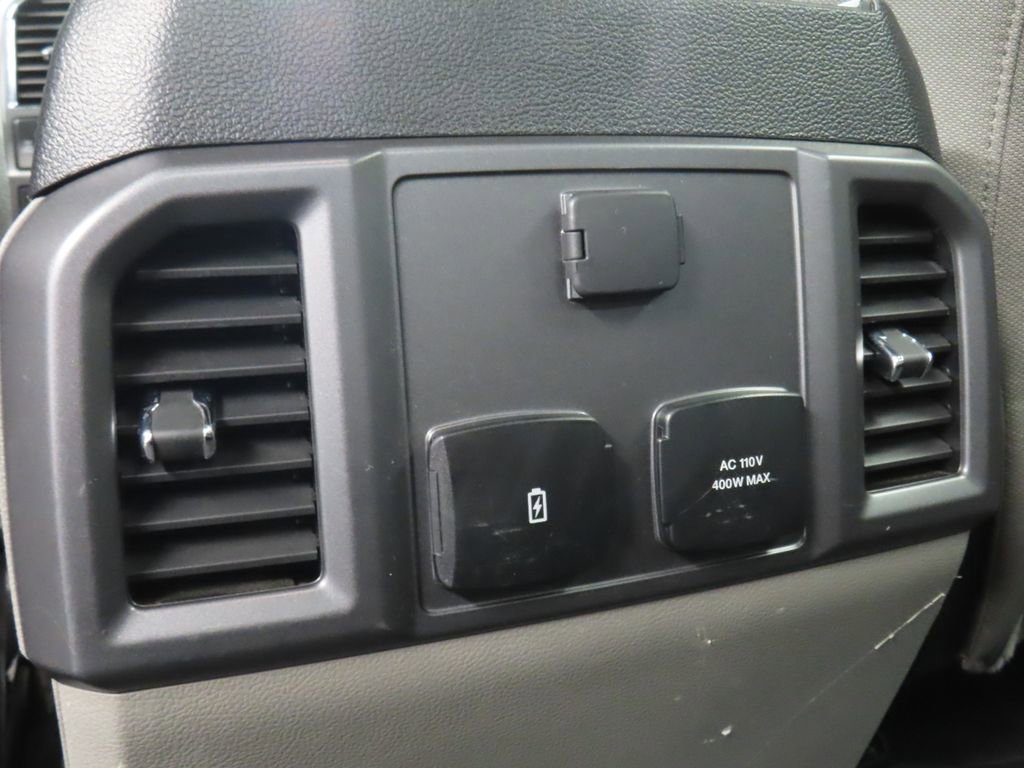 Used 2020 Ford F150 XLT w/ Equipment Group 302A Luxury AWD/4WD image 14