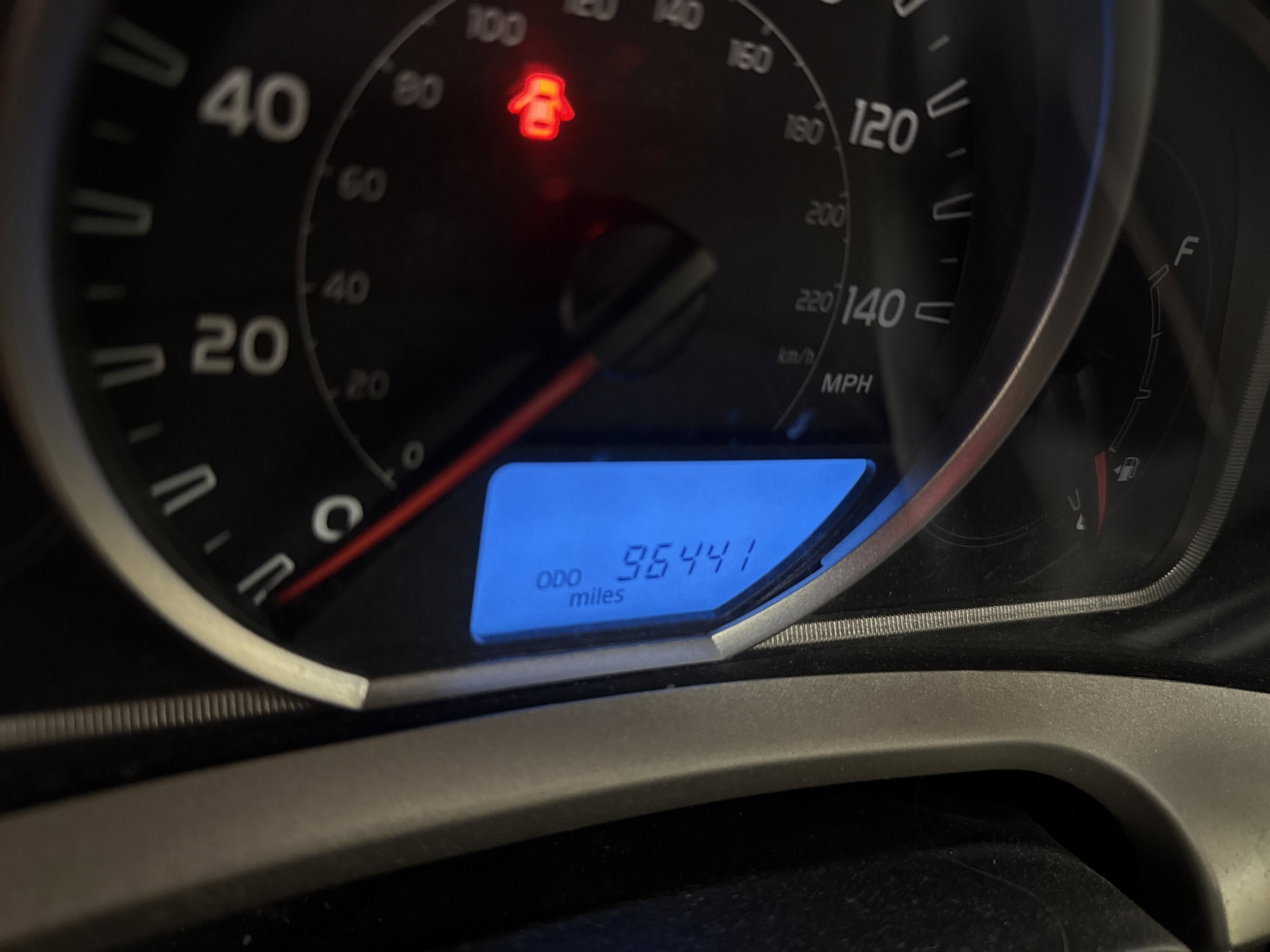 Used 2014 Toyota RAV4 XLE AWD/4WD image 5