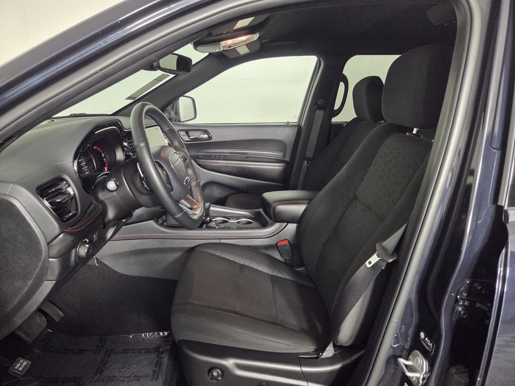 Used 2025 Dodge Durango GT w/ Blacktop Package AWD/4WD image 8