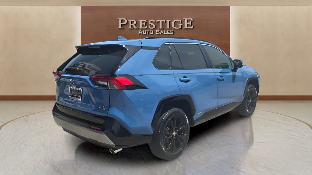Used 2023 Toyota RAV4 SE w/ Convenience Package AWD/4WD image 30
