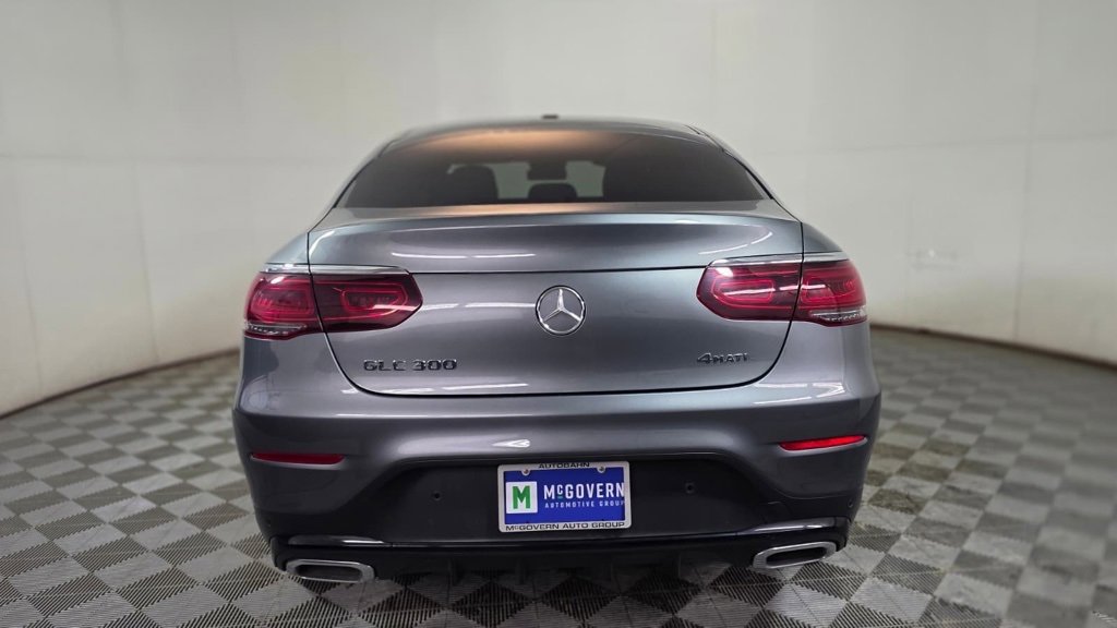 Used 2022 Mercedes-Benz GLC 300 4MATIC Coupe image 5