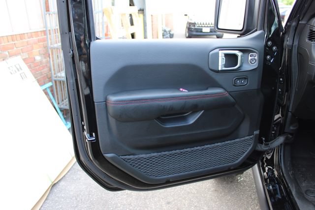 New 2027 Jeep Wrangler Unlimited Rubicon AWD/4WD image 14