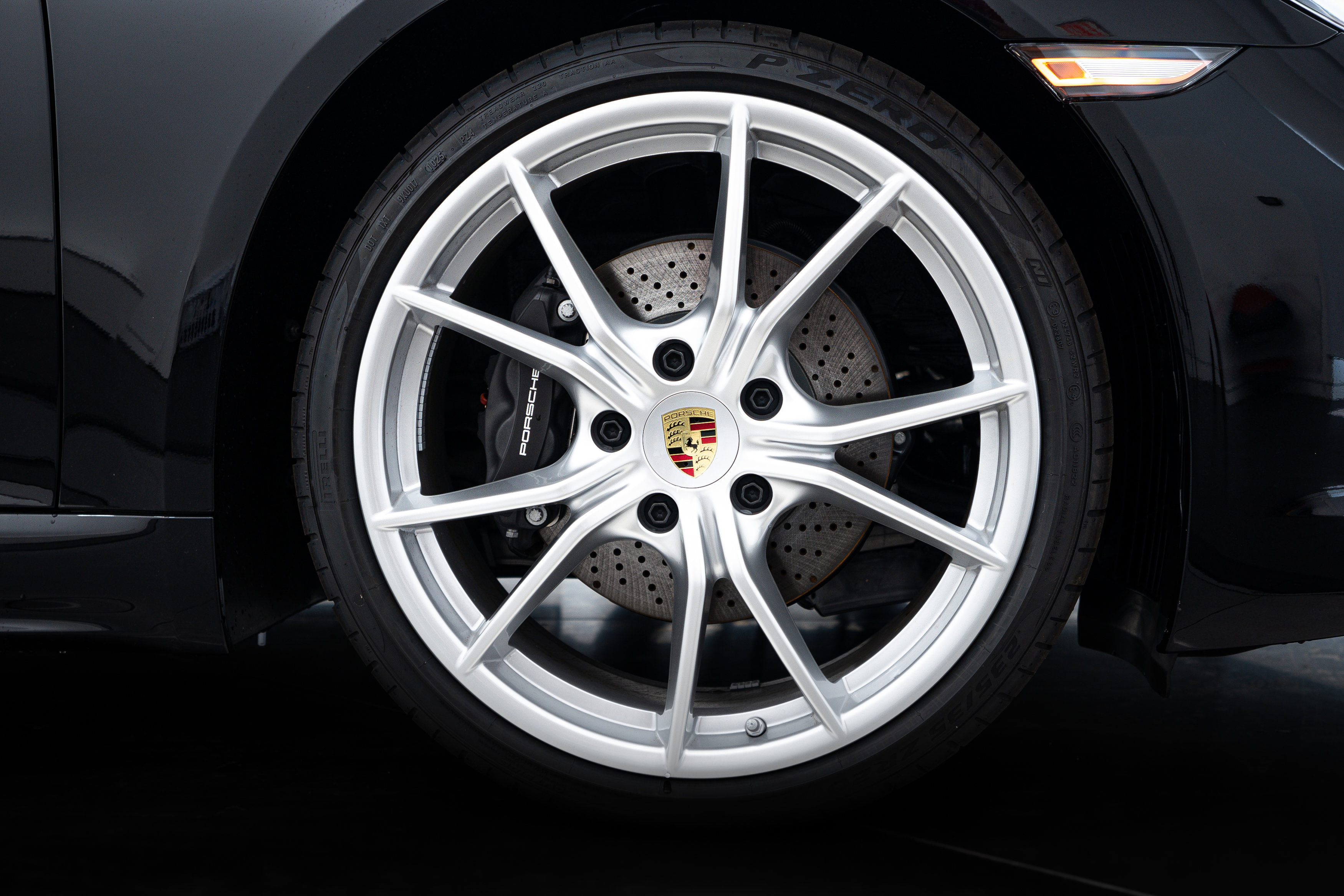 Certified 2025 Porsche 718 Cayman image 11