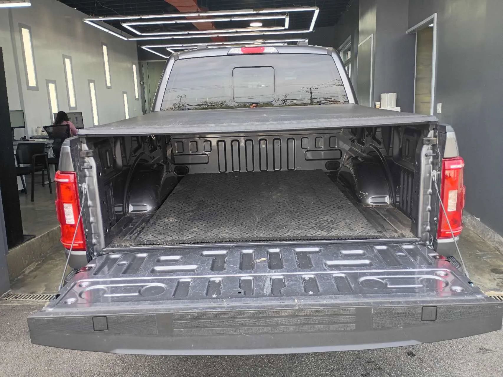 Used 2022 Ford F150 XLT w/ Equipment Group 302A High image 7