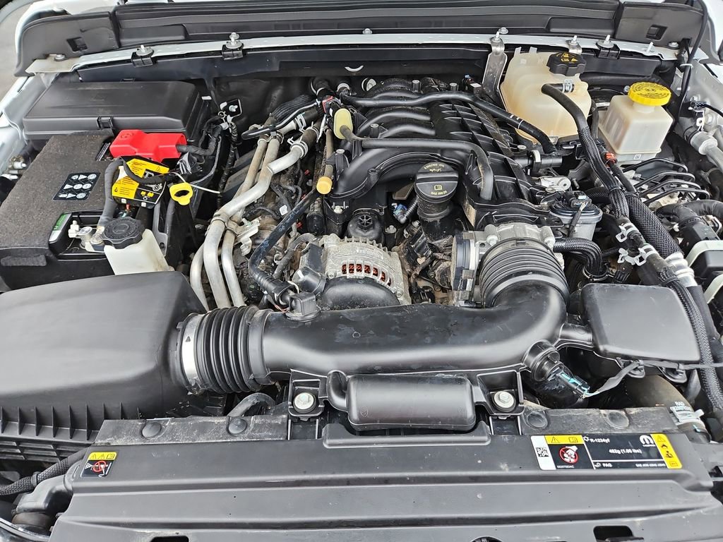 Used 2022 Jeep Gladiator Sport image 22