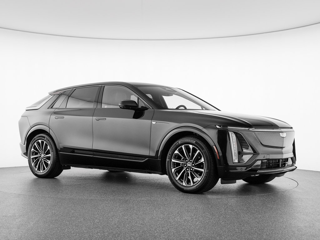 Used 2024 Cadillac Lyriq Sport AWD/4WD image 7