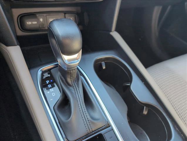 Used 2020 Hyundai Santa Fe SEL w/ Convenience Package image 15