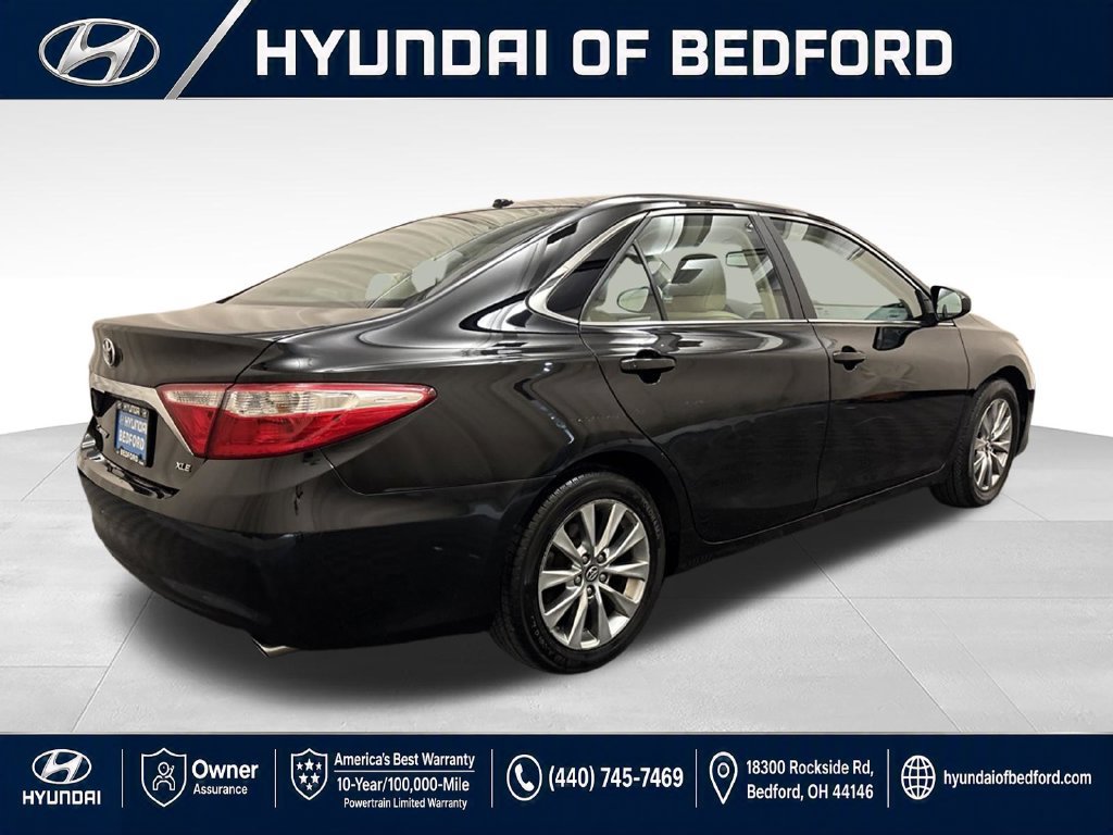 Used 2017 Toyota Camry FWD image 7
