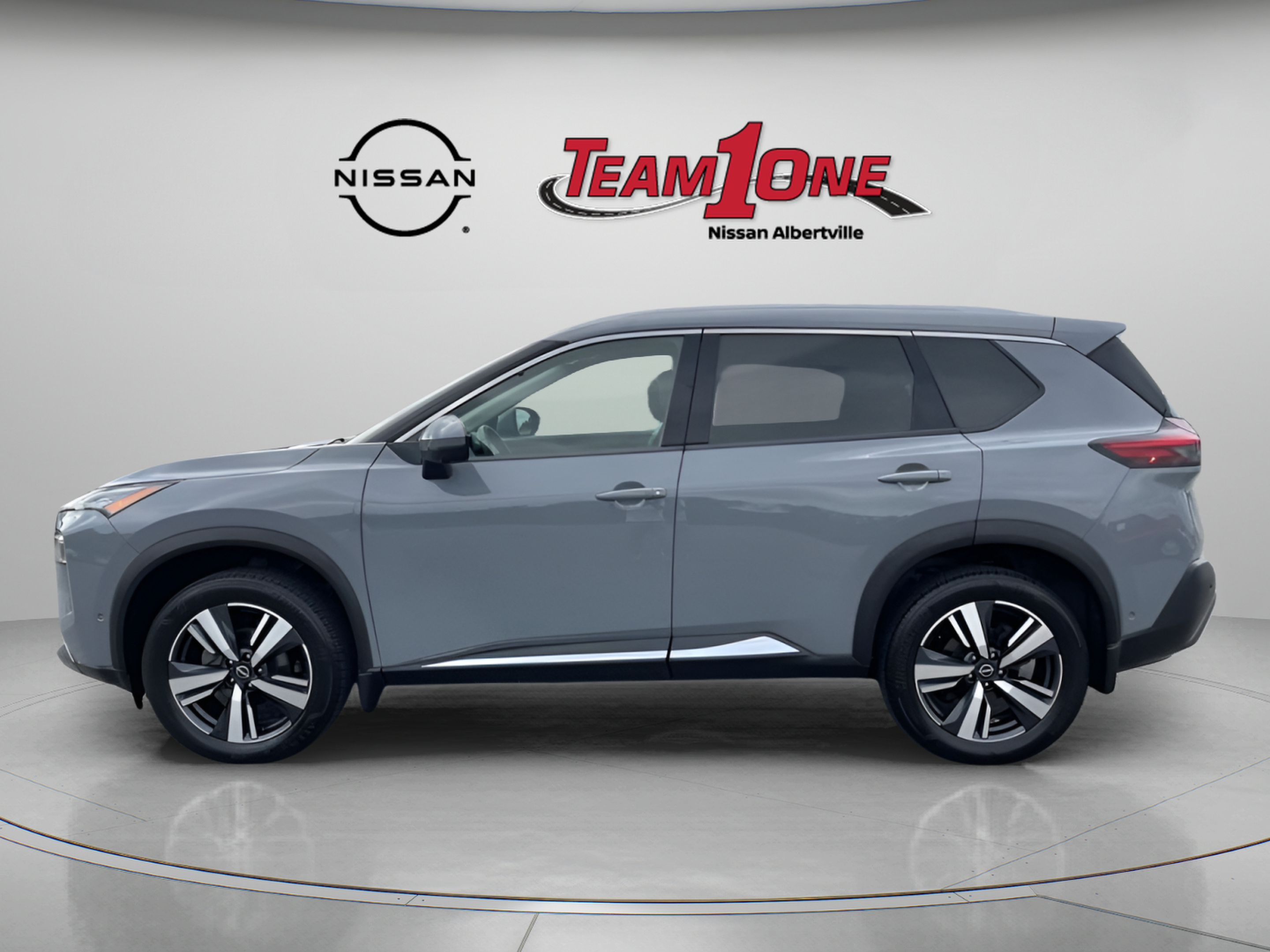 Used 2023 Nissan Rogue SL w/ SL Premium Package AWD/4WD image 5