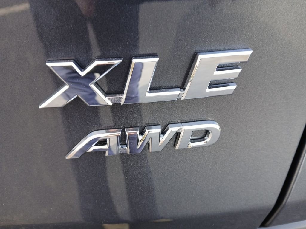 New 2025 Toyota RAV4 XLE image 12