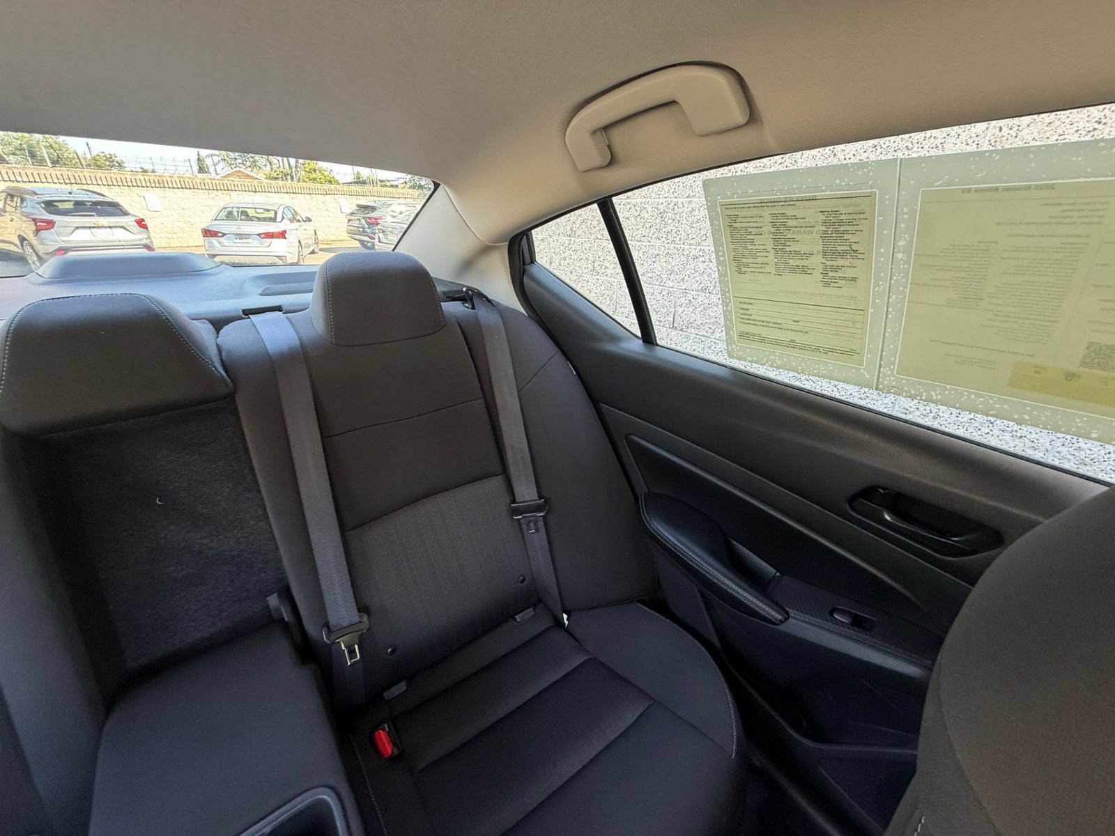 Used 2025 Nissan Altima 2.5 SV FWD image 36