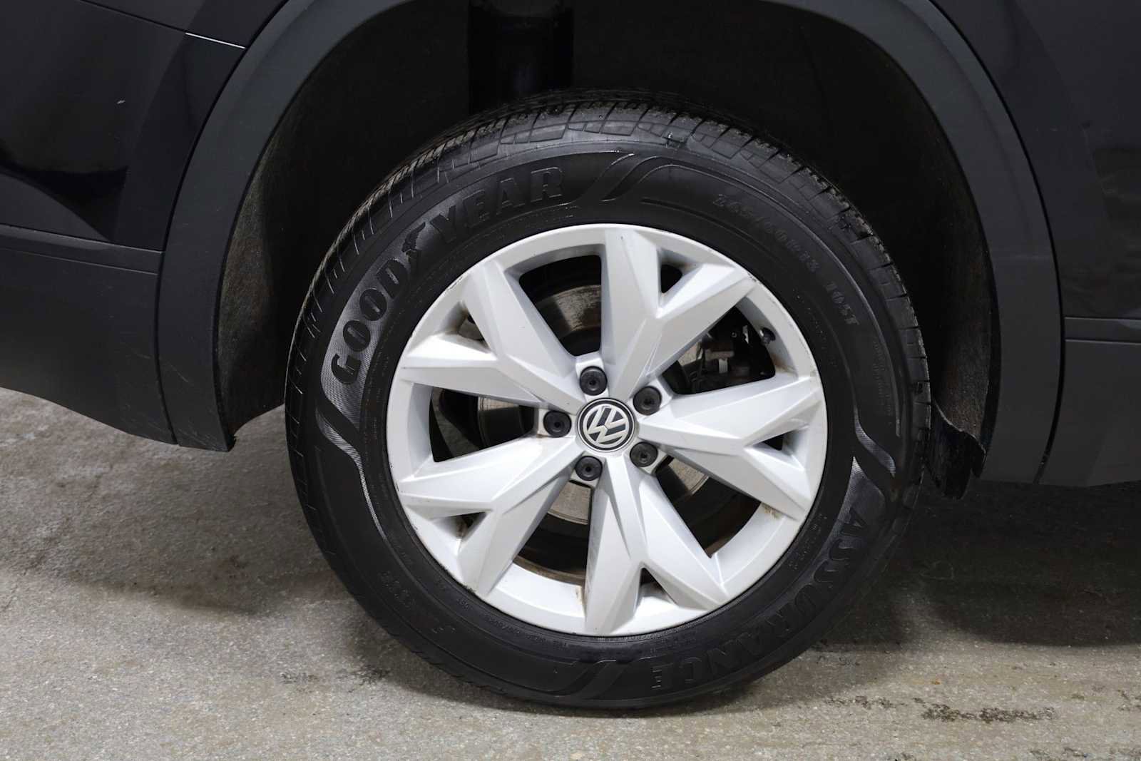 Used 2019 Volkswagen Atlas SE image 33