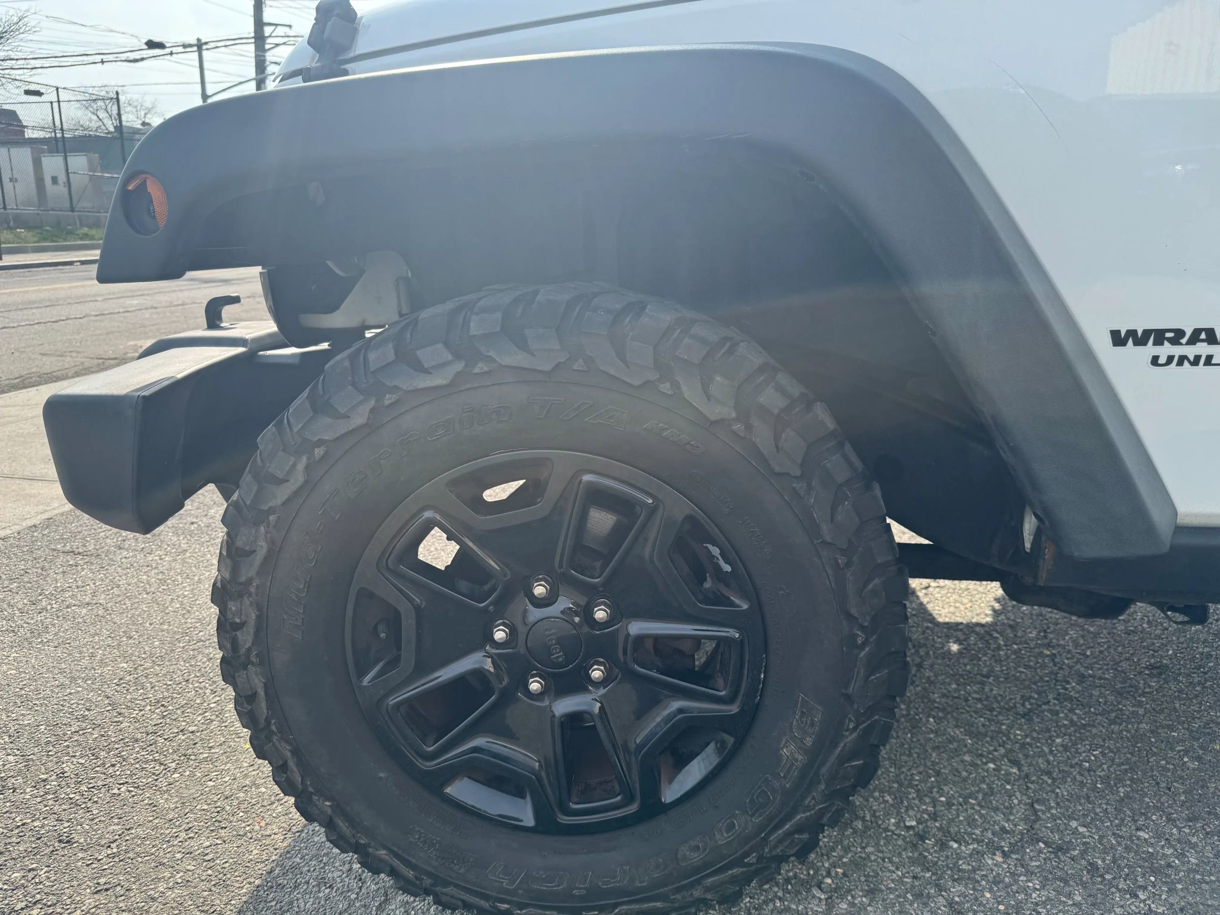 Used 2016 Jeep Wrangler Unlimited Sport image 28