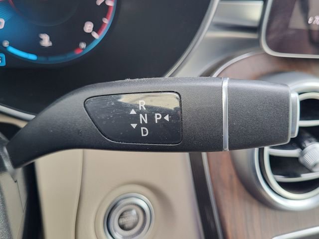 Used 2022 Mercedes-Benz GLC 300 4MATIC image 23