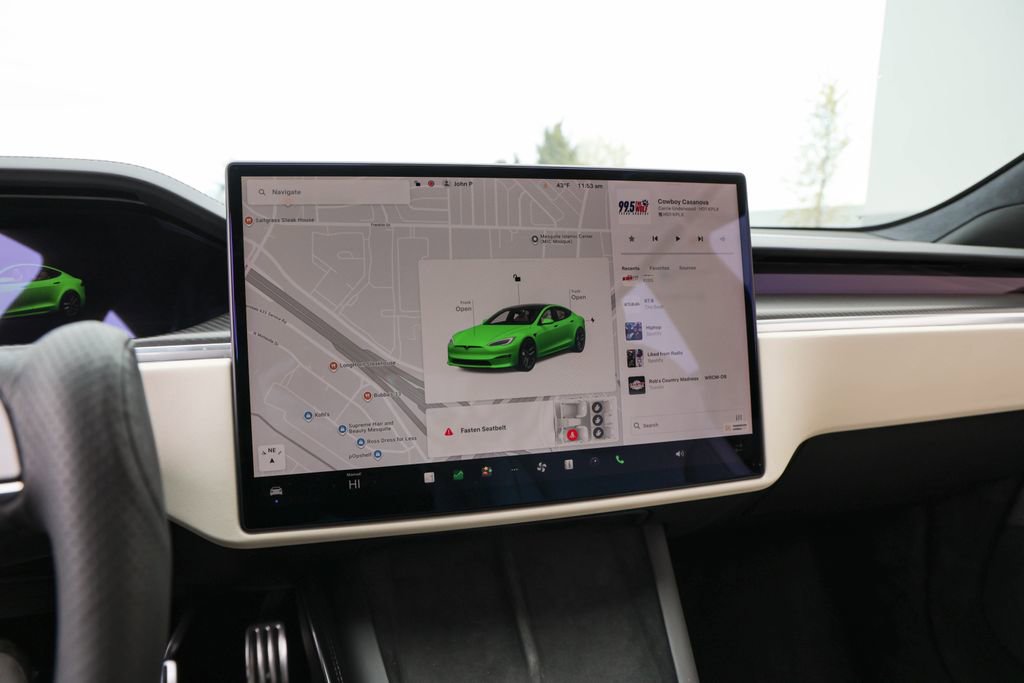 Used 2022 Tesla Model S Plaid image 9