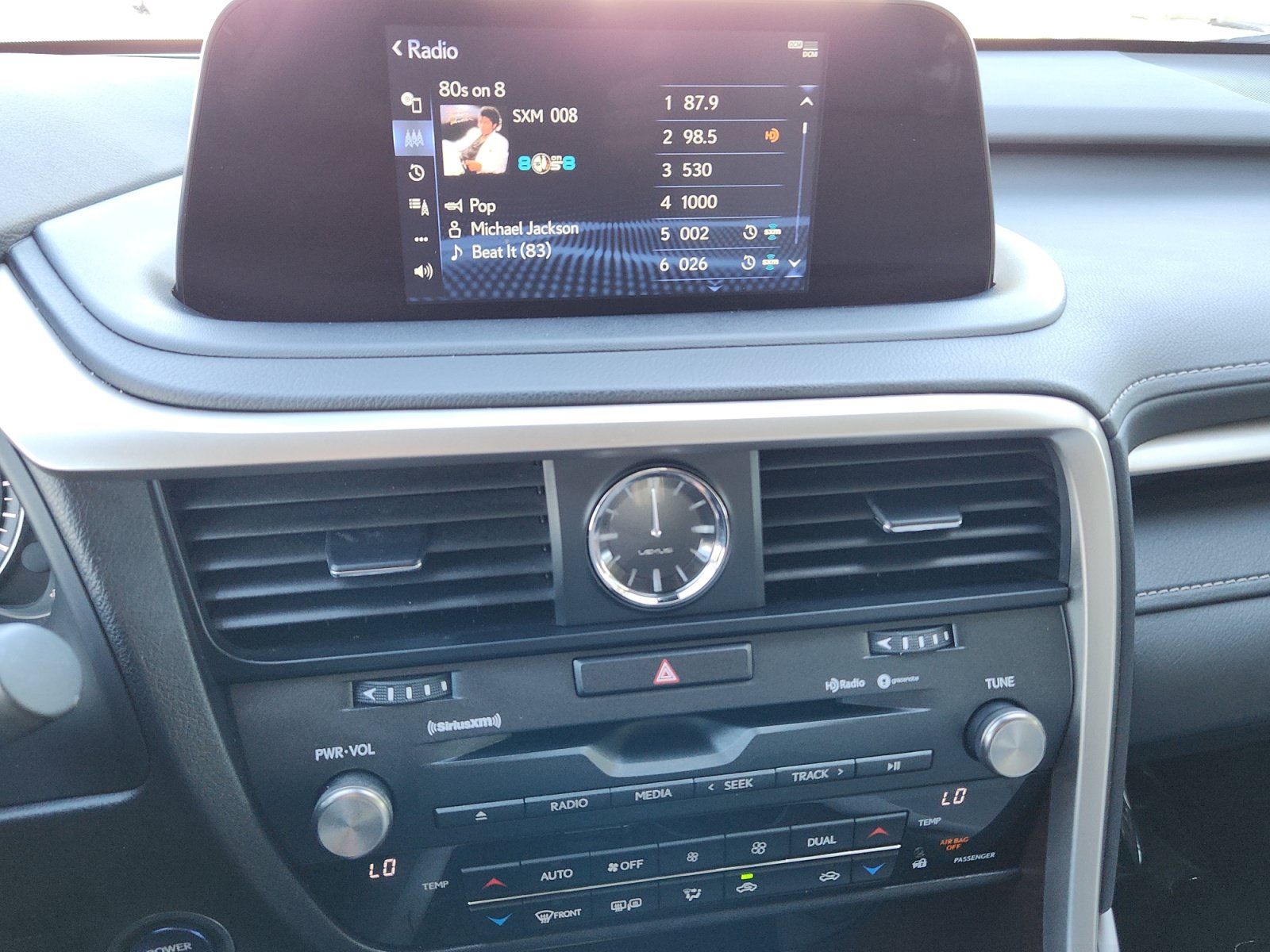 Used 2021 Lexus RX 450h AWD w/ Premium Package image 26