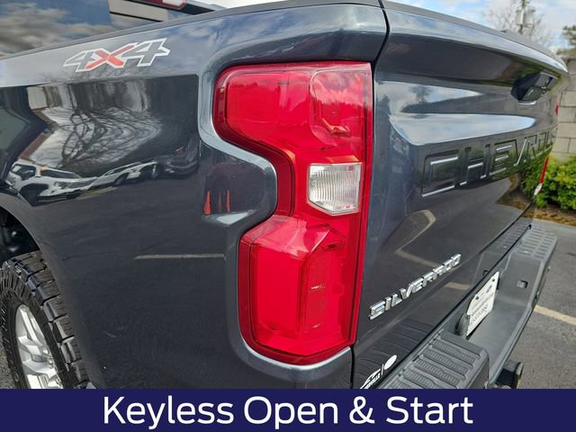 Used 2020 Chevrolet Silverado 1500 RST w/ All-Star Edition image 35