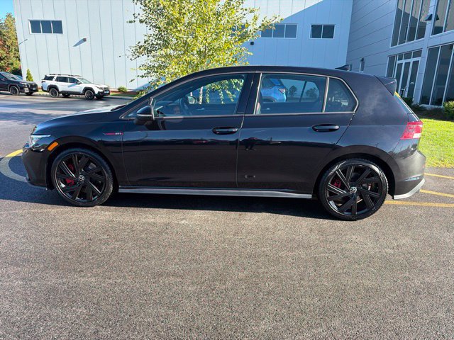 Used 2022 Volkswagen GTI SE FWD image 8