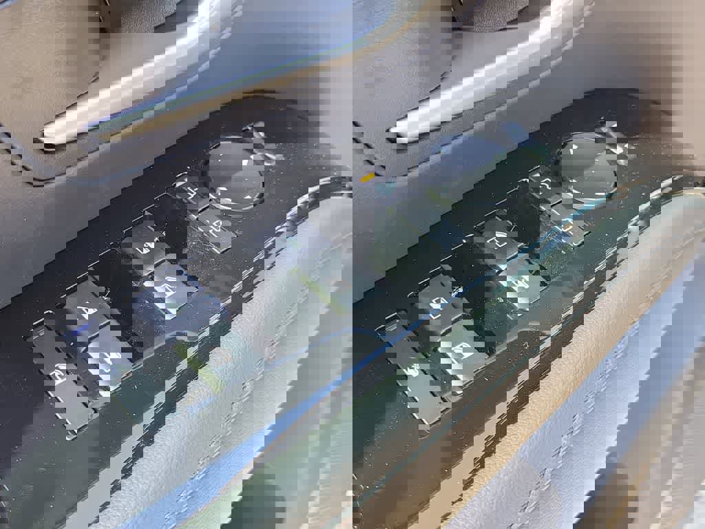 New 2025 Hyundai Santa Cruz Limited image 15