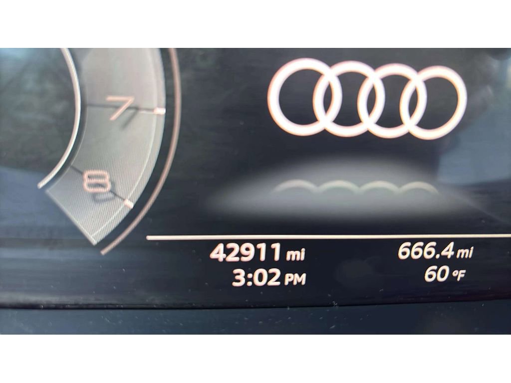 Used 2022 Audi Q3 2.0T Premium Plus AWD/4WD image 16