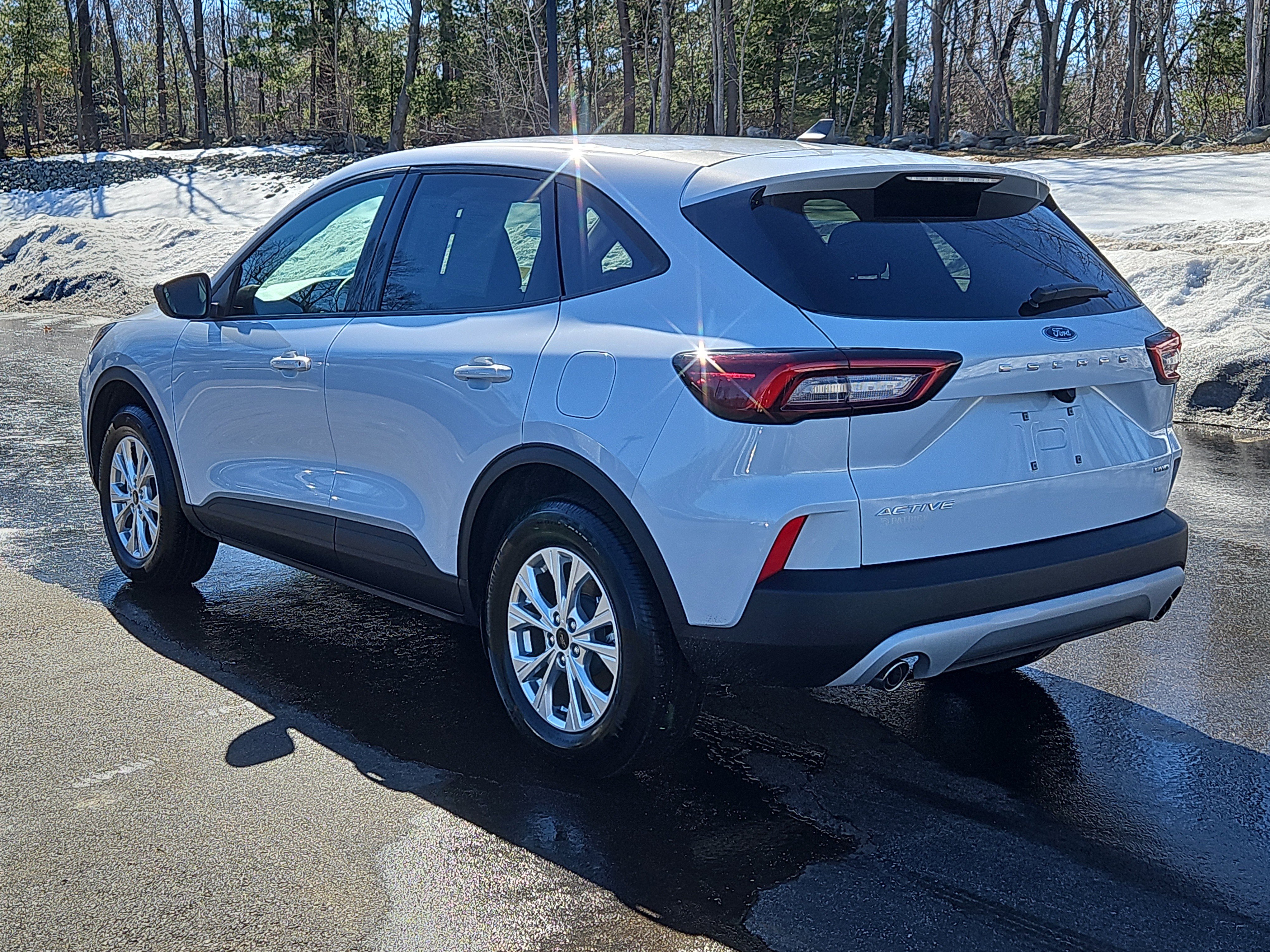 Used 2025 Ford Escape Active w/ Cold Weather Package image 24