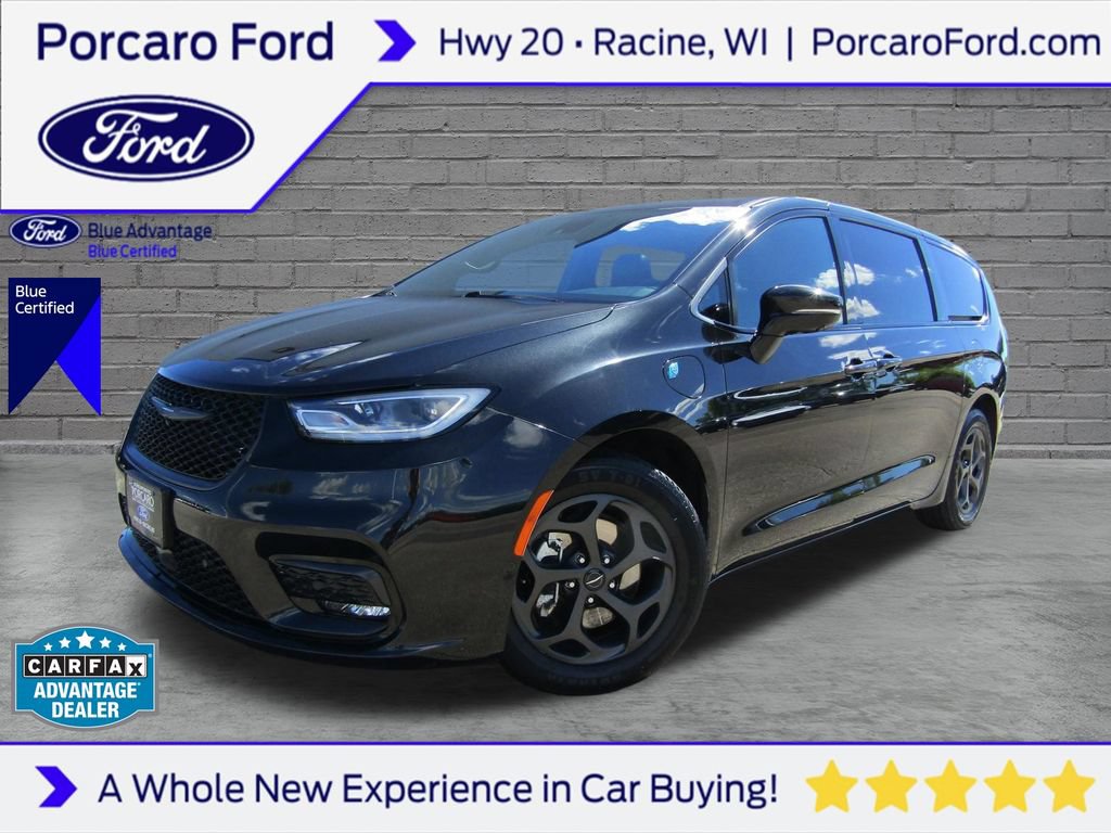 Used 2022 Chrysler Pacifica Limited w/ Uconnect Theater Family Group FWD 360° Tour