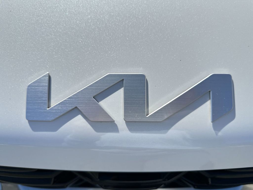 Used 2025 Kia Sorento EX image 27