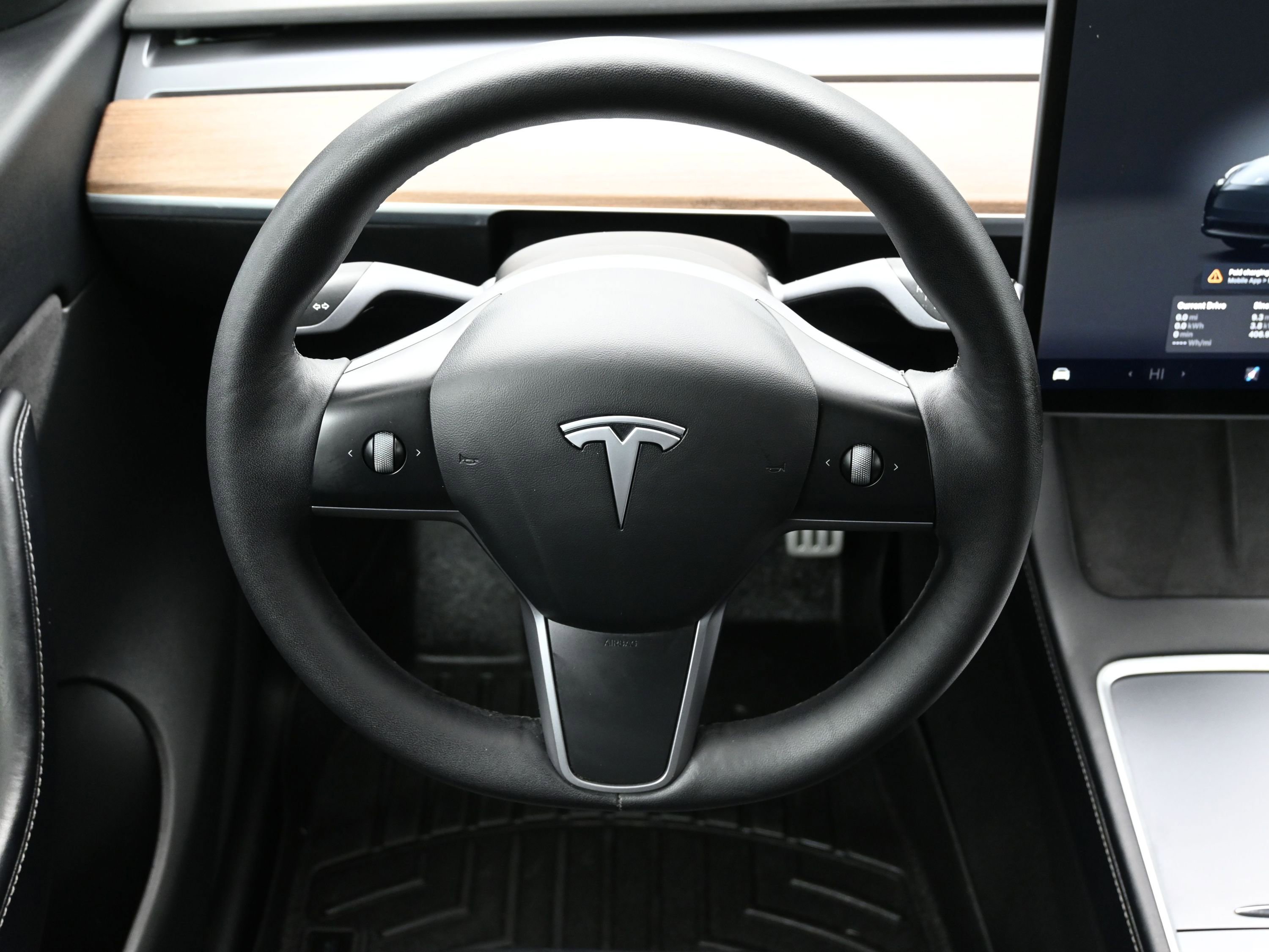 Used 2022 Tesla Model Y Performance image 14