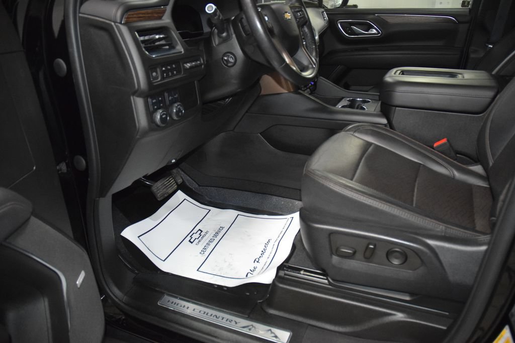Used 2023 Chevrolet Tahoe High Country AWD/4WD image 38