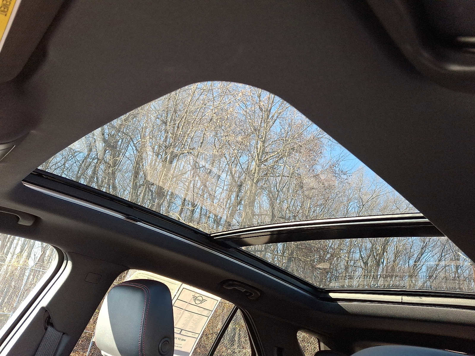 Used 2023 Chevrolet Equinox RS w/ RS Leather Package image 15