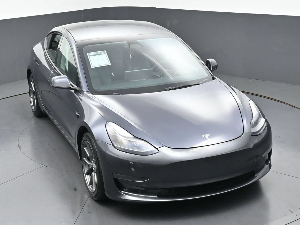 Used 2023 Tesla Model 3 Standard Range RWD image 39