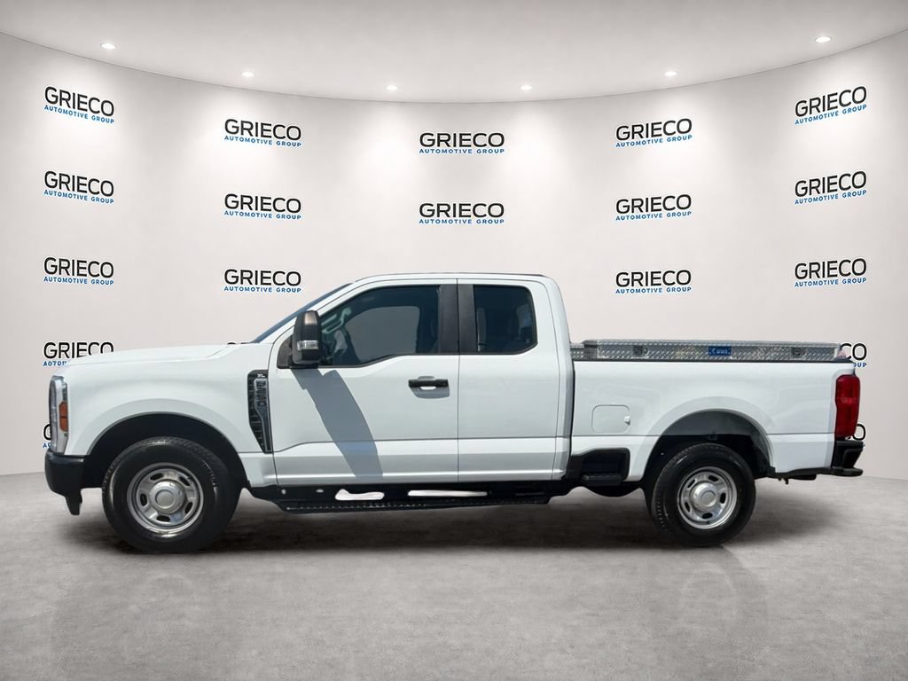 Used 2024 Ford F250 XL RWD image 4