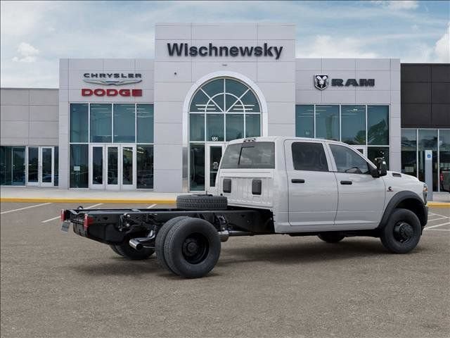 New 2026 RAM 3500 Tradesman AWD/4WD image 4