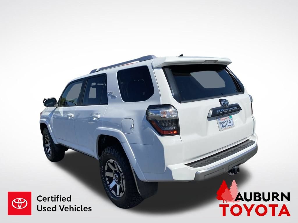 Certified 2017 Toyota 4Runner TRD Off-Road Premium AWD/4WD image 6