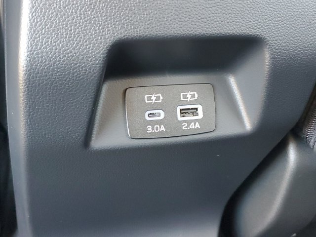 New 2026 Subaru Crosstrek 2.5i Limited AWD/4WD image 11