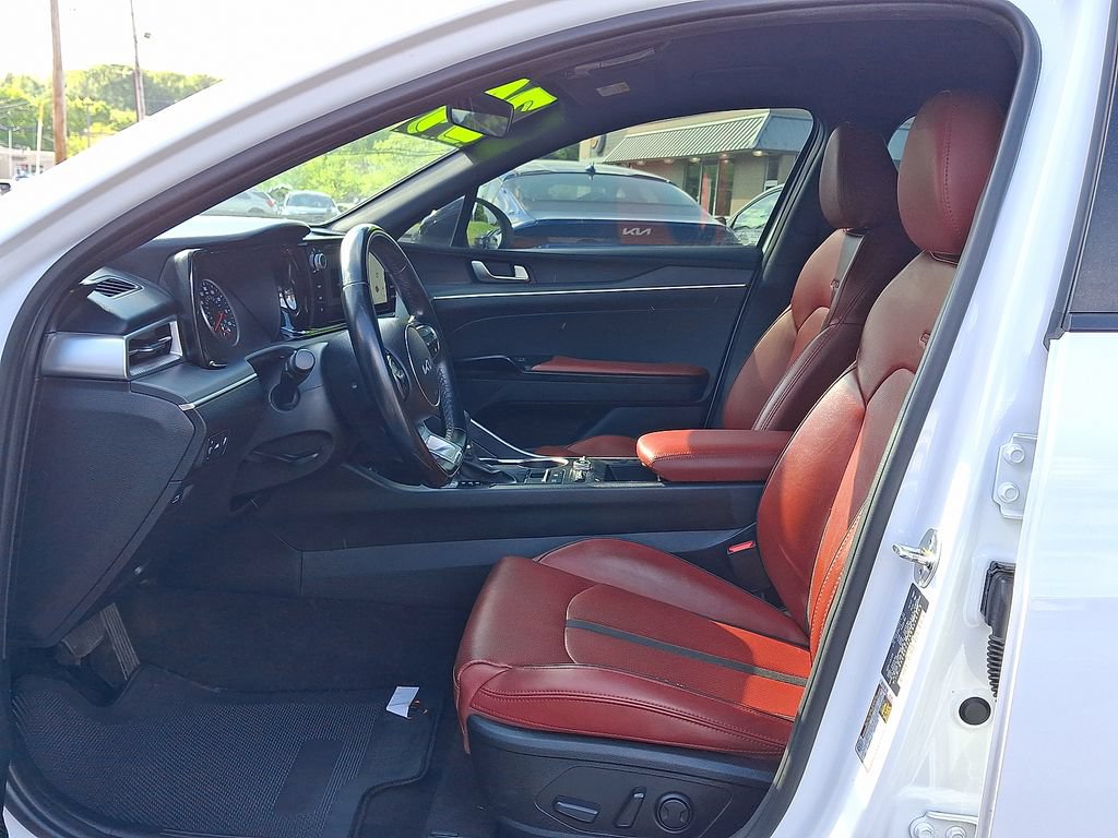 Certified 2024 Kia K5 GT-Line w/ GT-Line Premium Package FWD image 3