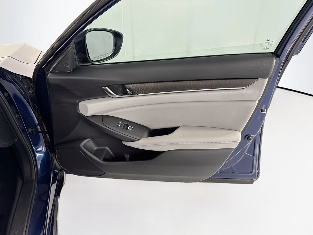 Certified 2020 Honda Accord EX image 25