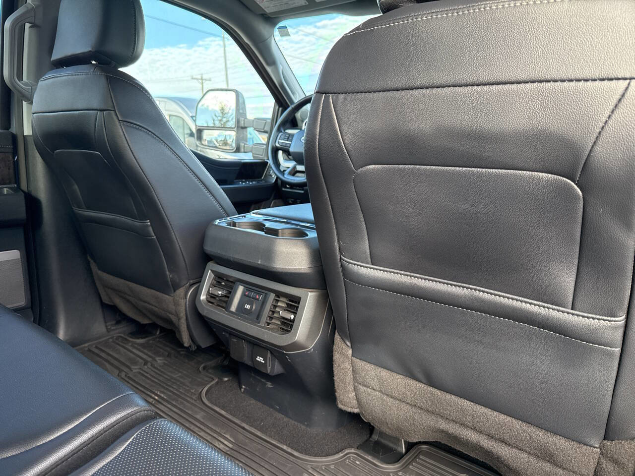 Certified 2023 Ford F250 Lariat w/ Tremor Off-Road Package image 20