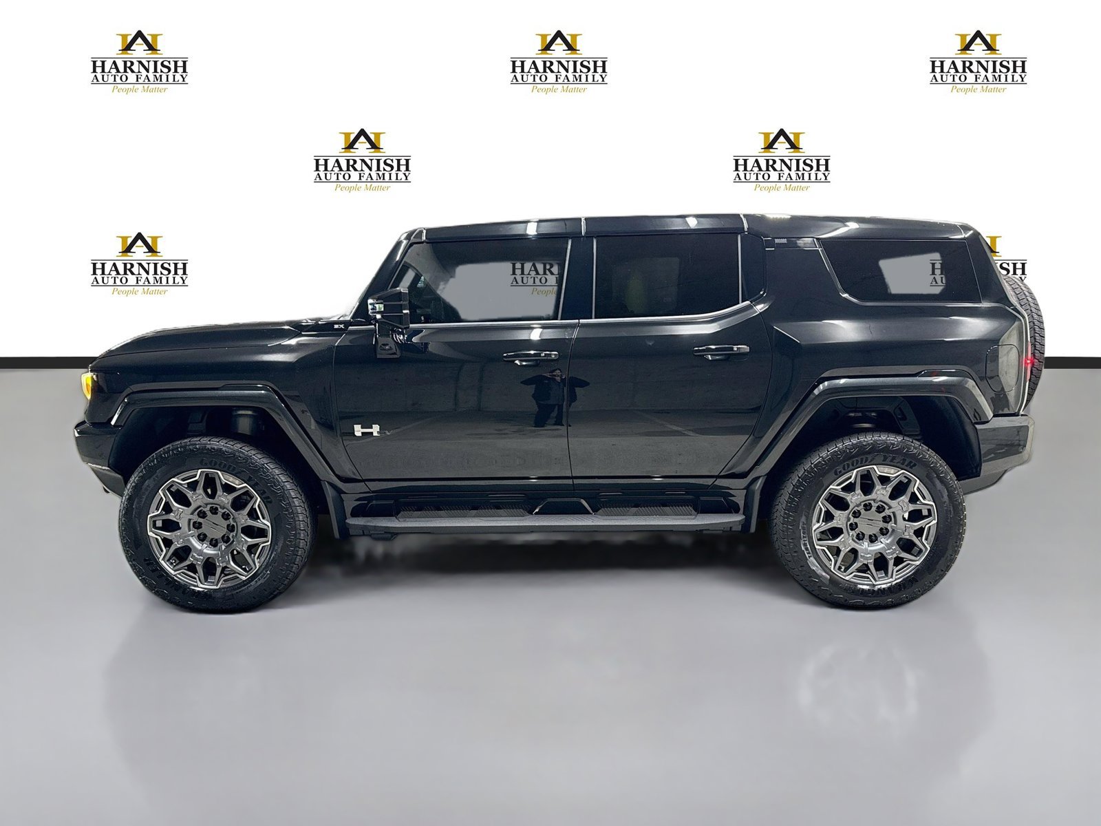 Used 2024 GMC Hummer EV 3X AWD/4WD image 10