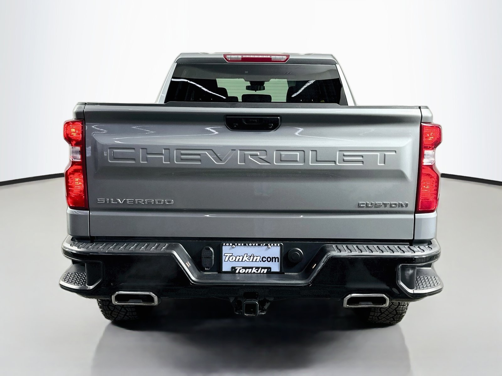 Used 2024 Chevrolet Silverado 1500 Custom Trail Boss AWD/4WD image 7
