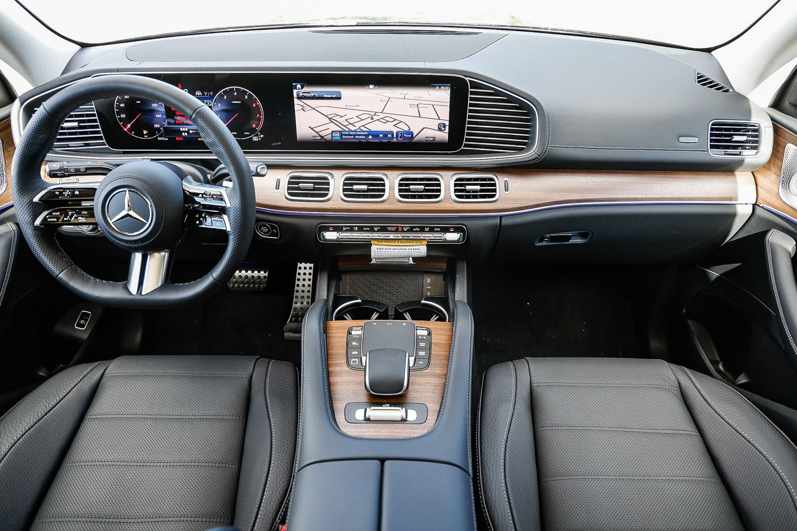 New 2026 Mercedes-Benz GLS 450 4MATIC image 10