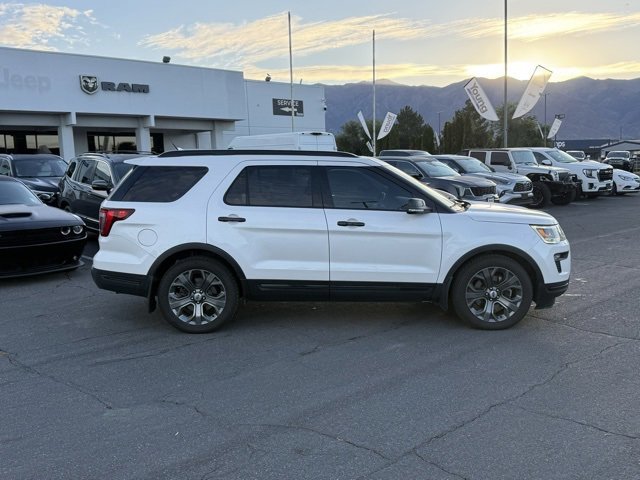 Used 2018 Ford Explorer Sport w/ Equipment Group 401A image 5