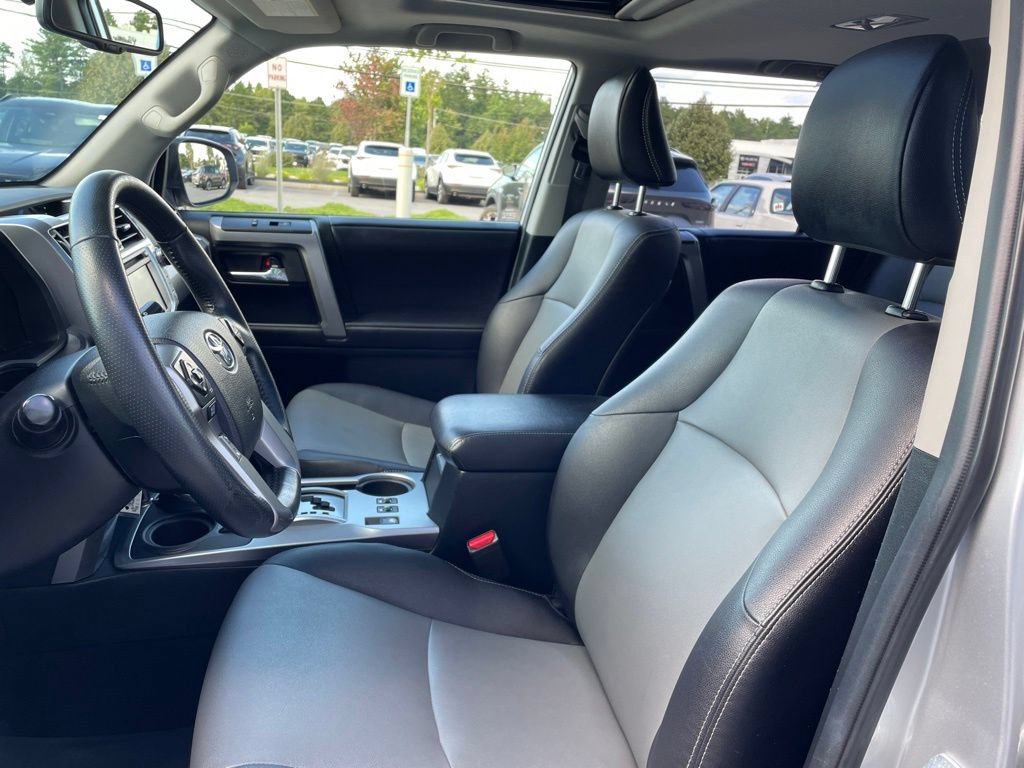 Used 2018 Toyota 4Runner SR5 Premium AWD/4WD image 12