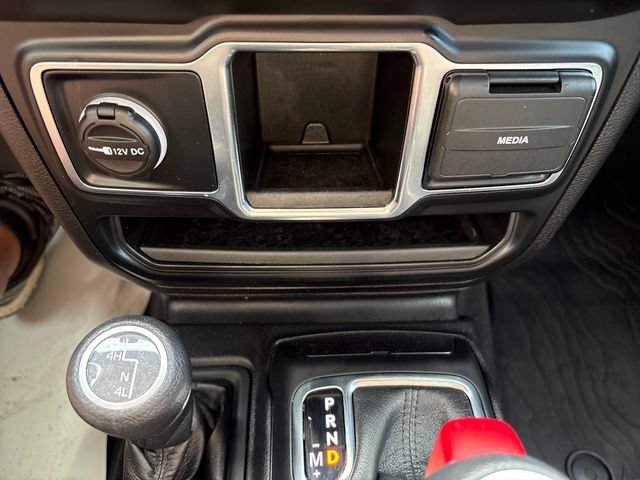 Used 2021 Jeep Gladiator Sport AWD/4WD image 15