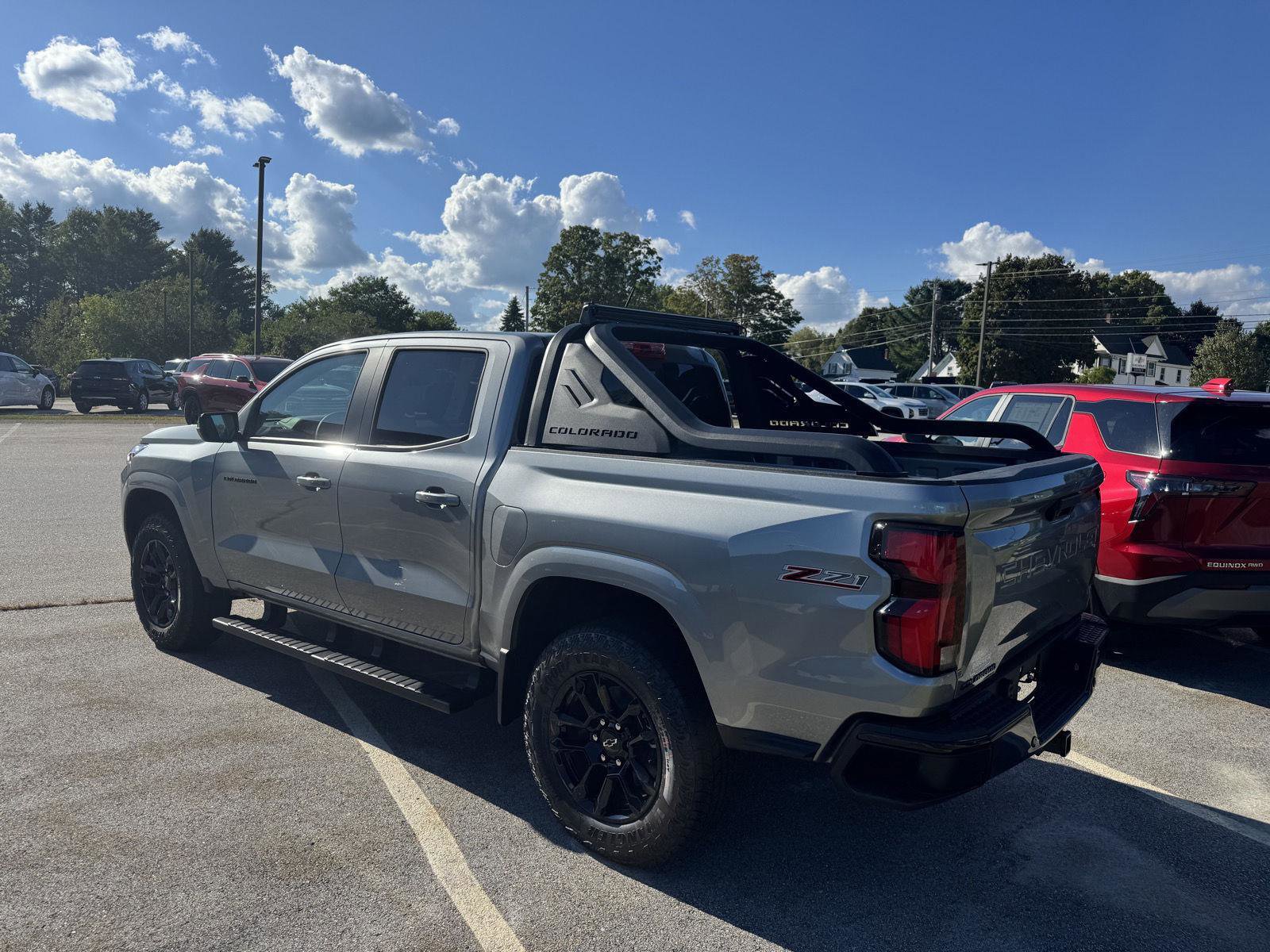 New 2025 Chevrolet Colorado Z71 w/ Midnight Edition image 2