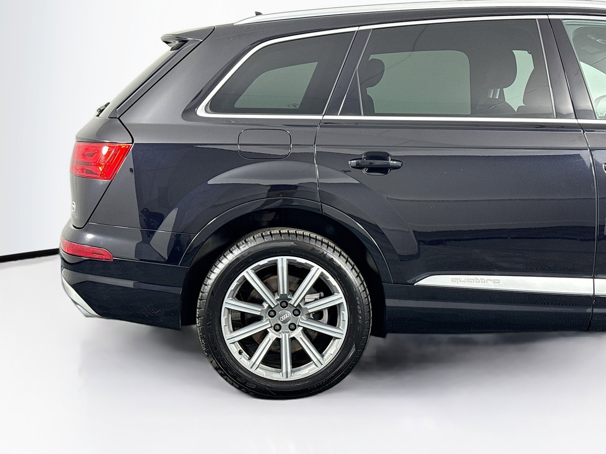 Used 2019 Audi Q7 3.0T Premium Plus w/ Premium Plus Package image 42