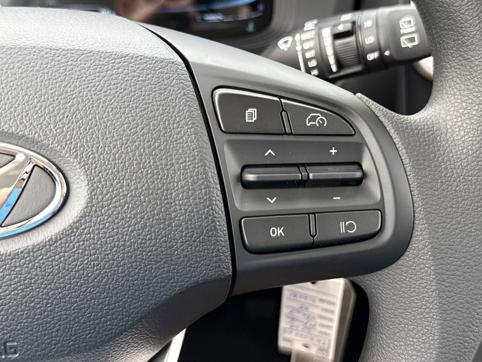 New 2026 Hyundai Venue SE image 18