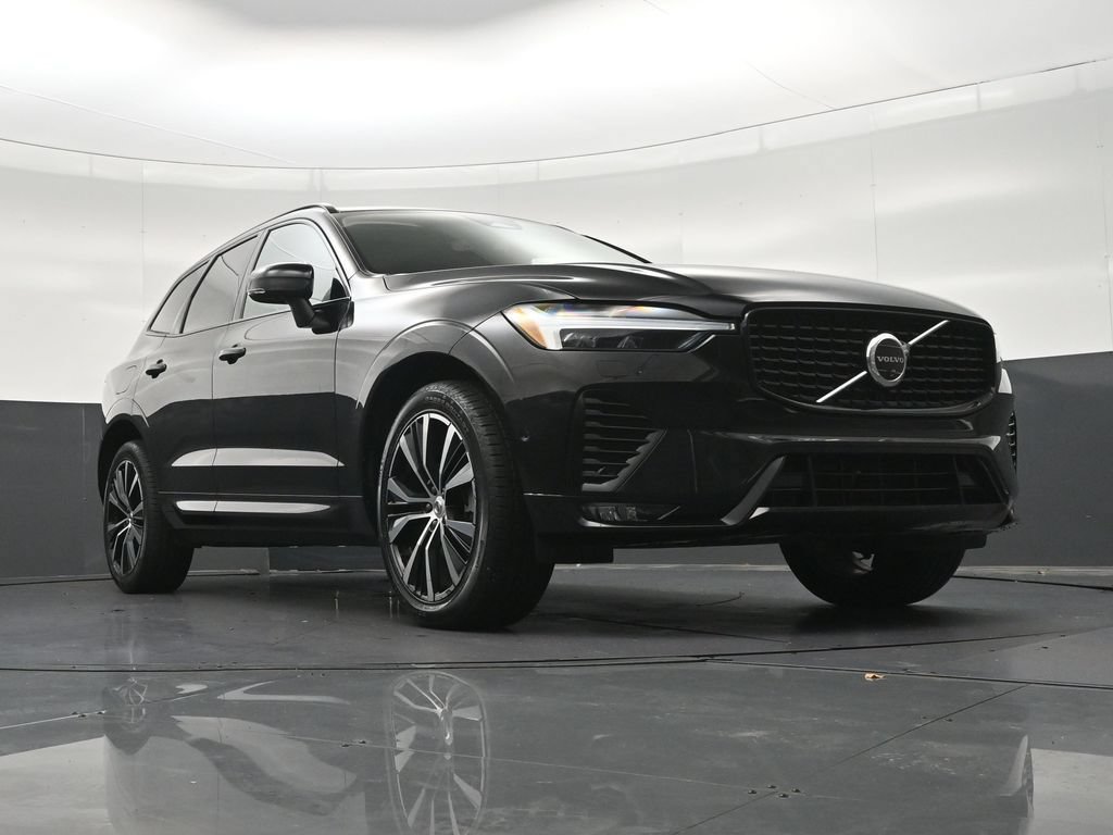 Certified 2024 Volvo XC60 B5 Plus w/ Climate Package AWD/4WD image 30