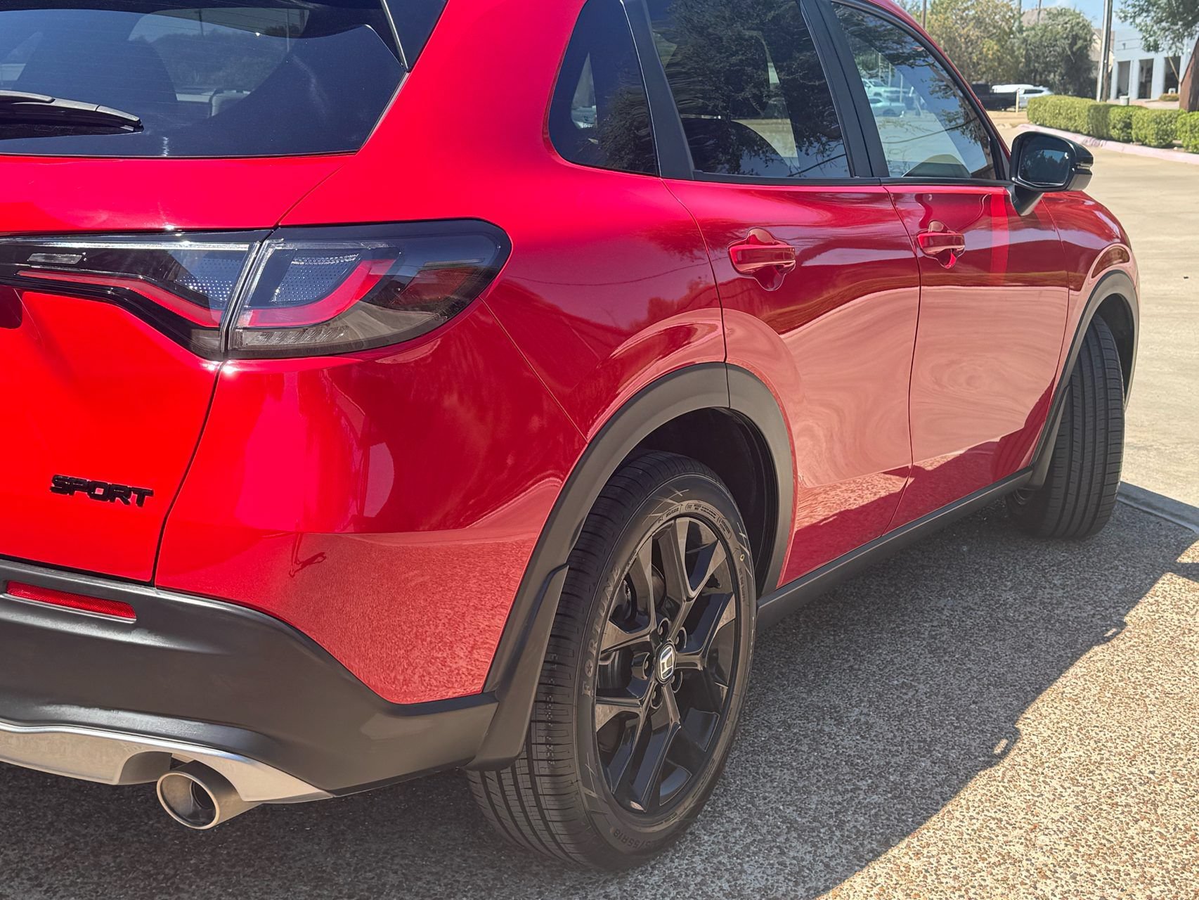 Used 2024 Honda HR-V Sport image 3